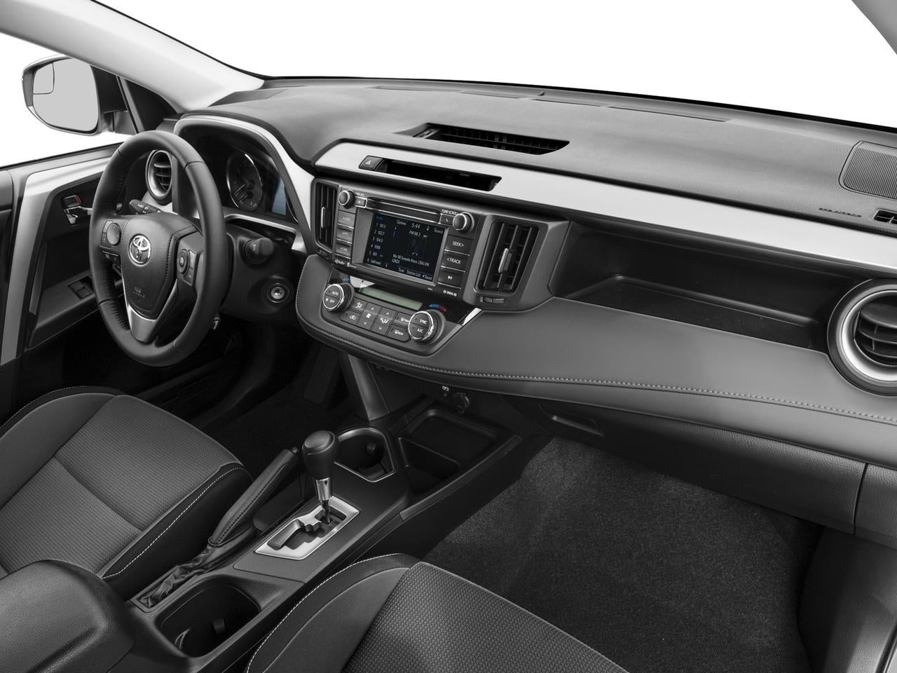 2017 Toyota RAV4 XLE FWD (Natl)