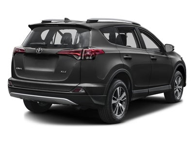 2017 Toyota RAV4 XLE FWD (Natl)