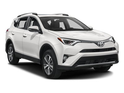 2017 Toyota RAV4 XLE FWD (Natl)