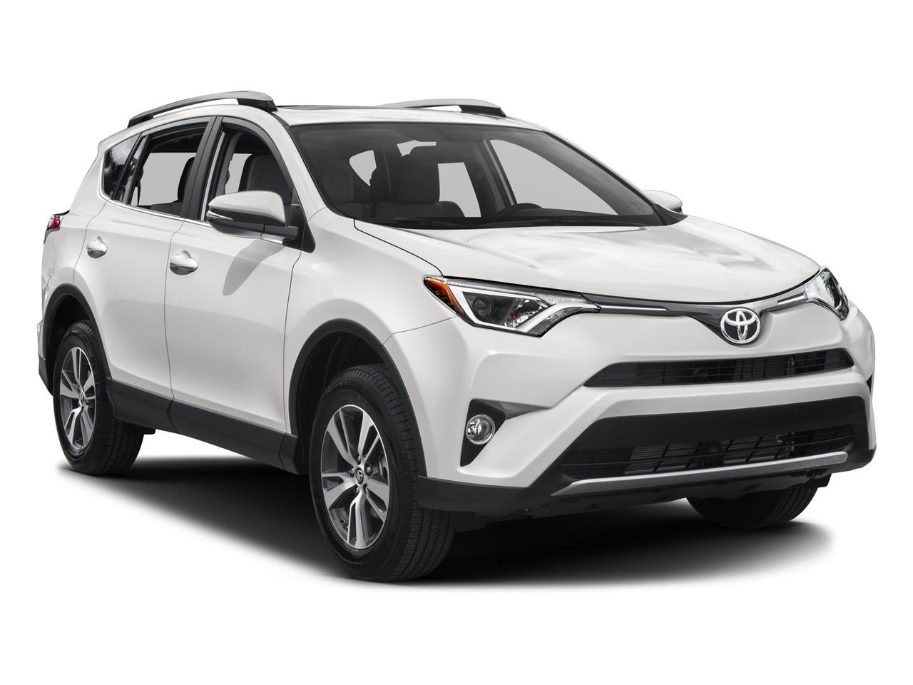 2017 Toyota RAV4 XLE FWD (Natl)