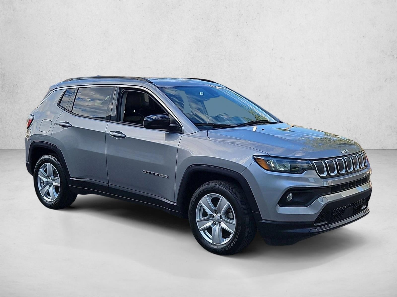 2022 Jeep Compass Latitude FWD