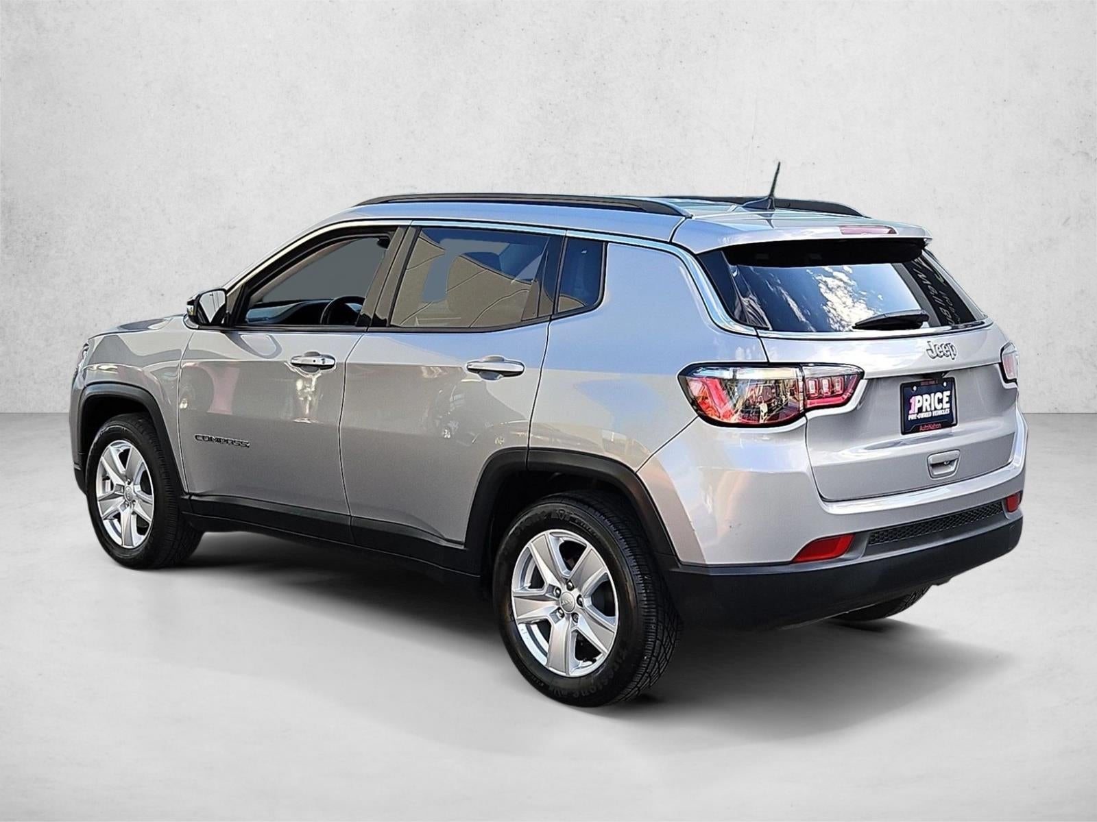2022 Jeep Compass Latitude FWD