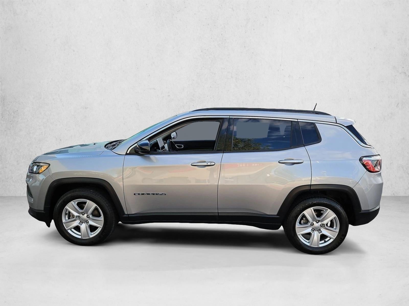 2022 Jeep Compass Latitude FWD