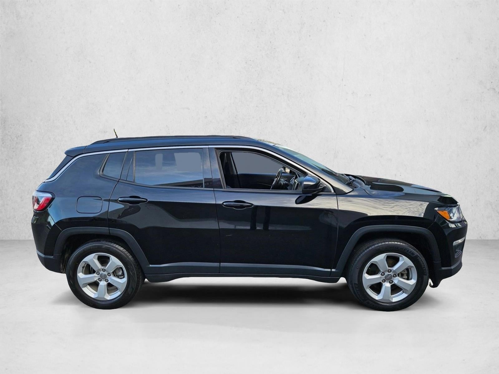 2018 Jeep Compass Latitude FWD