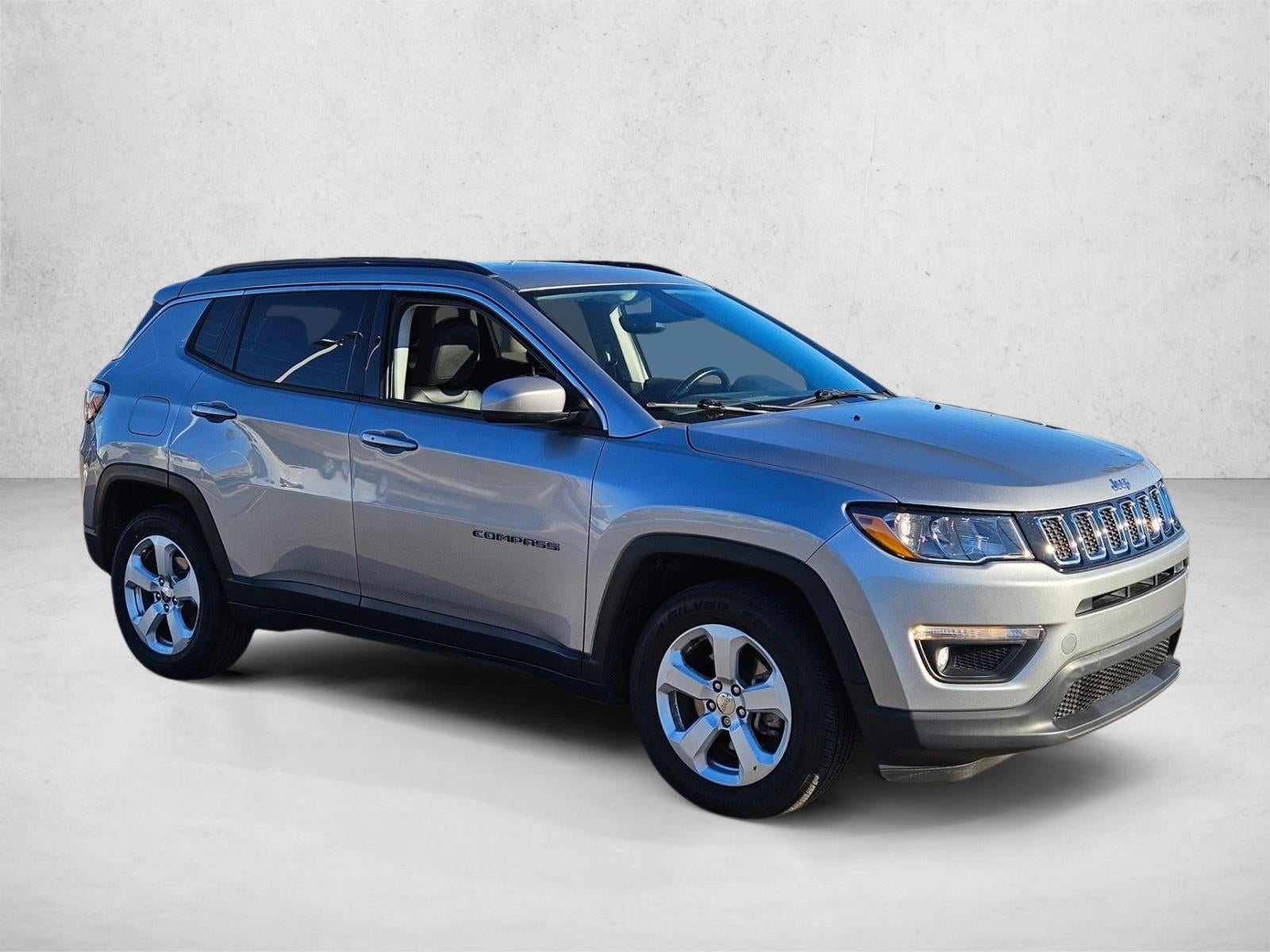 2018 Jeep Compass Latitude FWD