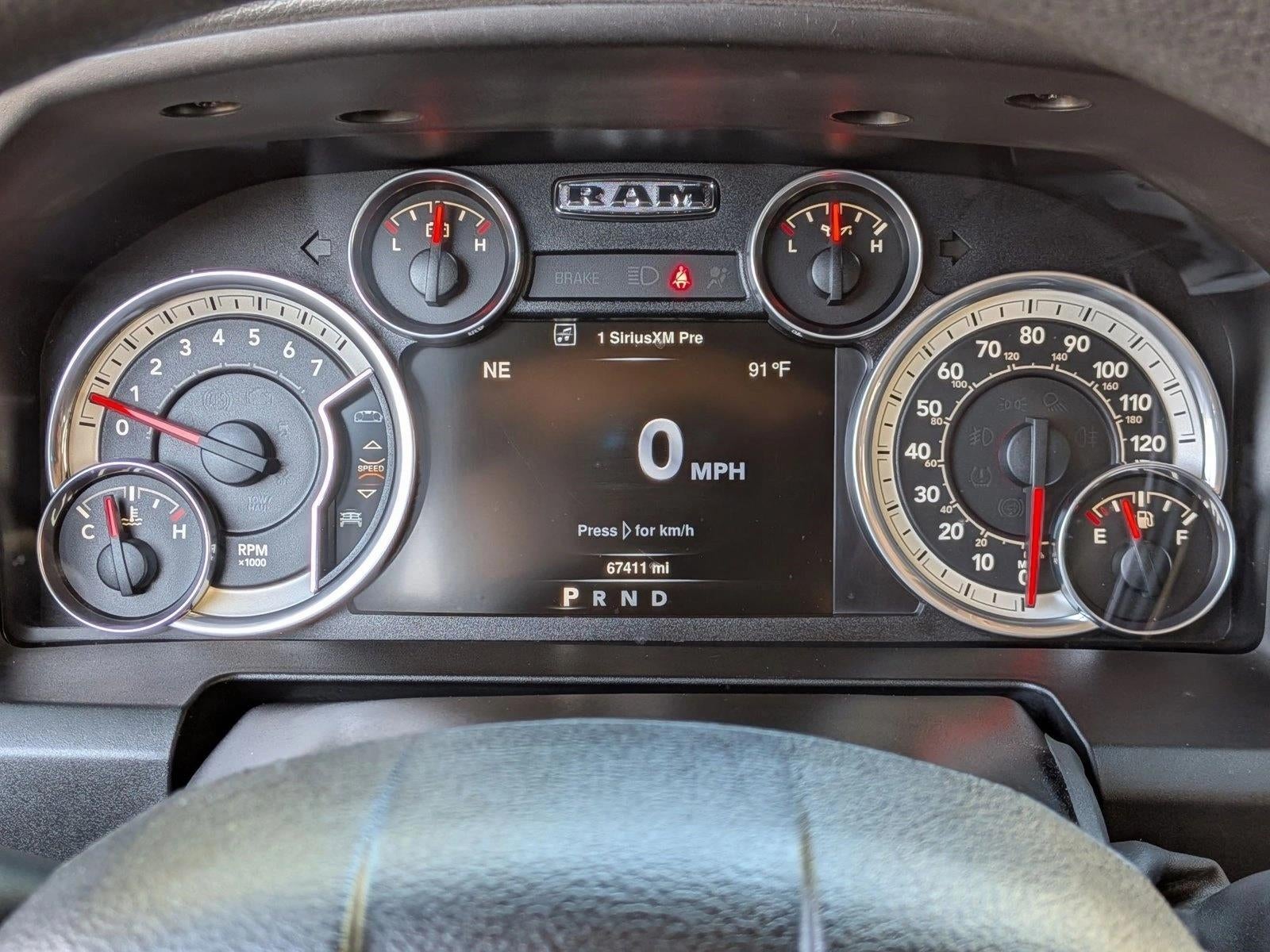 2018 RAM 2500 Tradesman 4x4 Crew Cab 6'4" Box