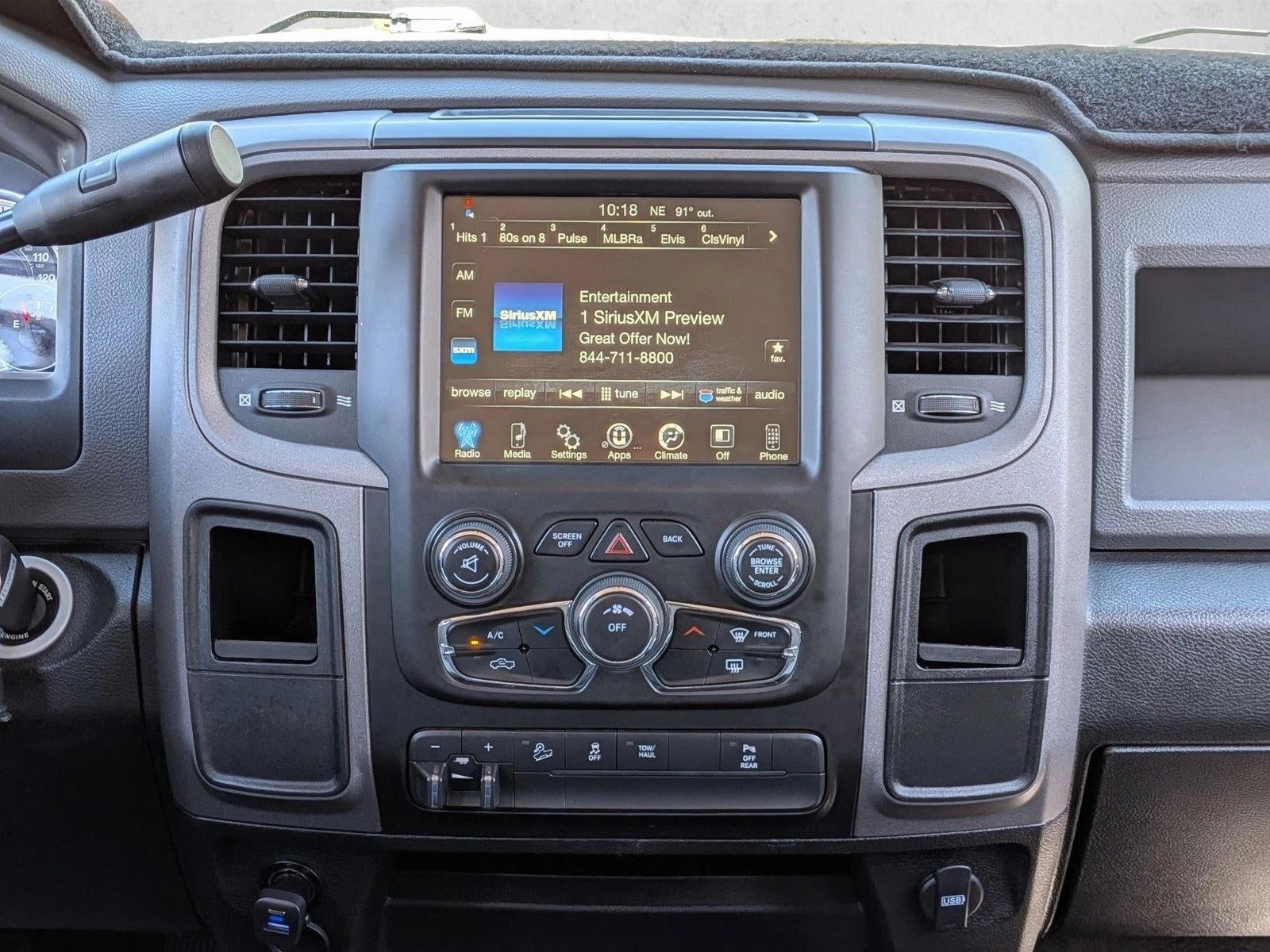 2018 RAM 2500 Tradesman 4x4 Crew Cab 6'4" Box