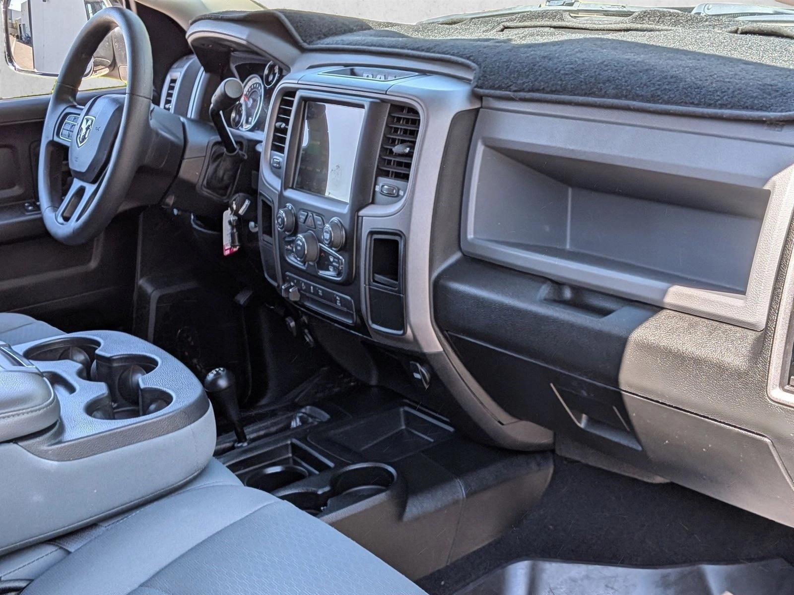 2018 RAM 2500 Tradesman 4x4 Crew Cab 6'4" Box