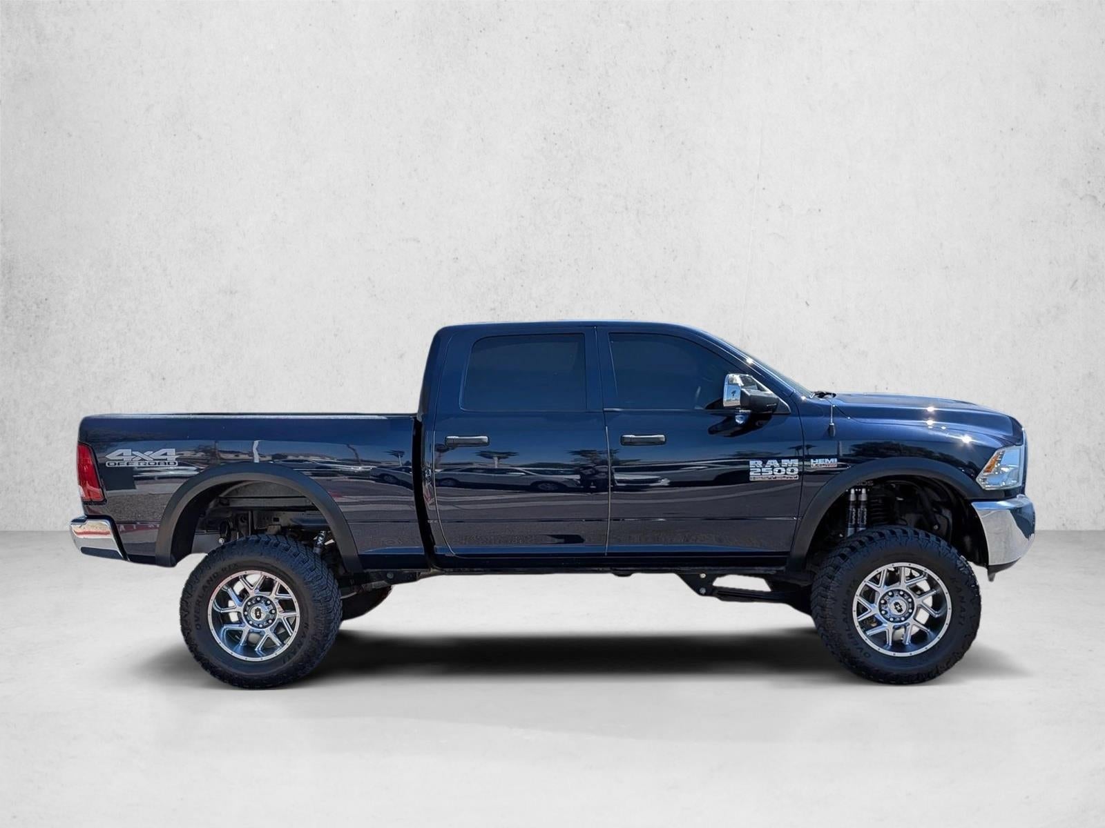 2018 RAM 2500 Tradesman 4x4 Crew Cab 6'4" Box