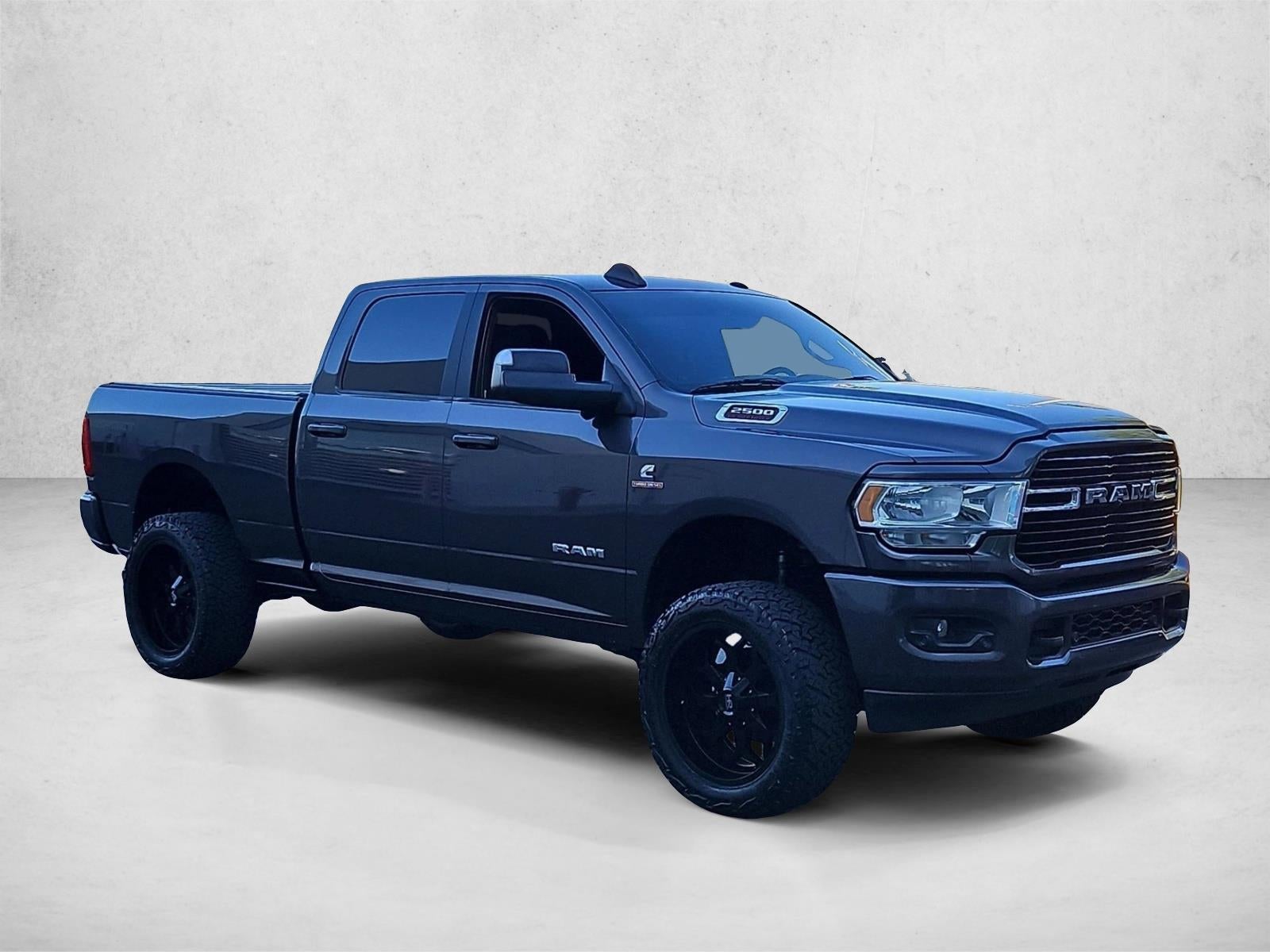 2020 RAM 2500 Big Horn 4x4 Crew Cab 6'4" Box