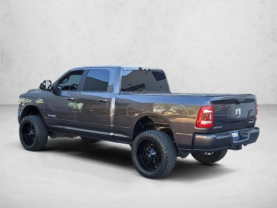 2020 RAM 2500 Big Horn 4x4 Crew Cab 6'4" Box
