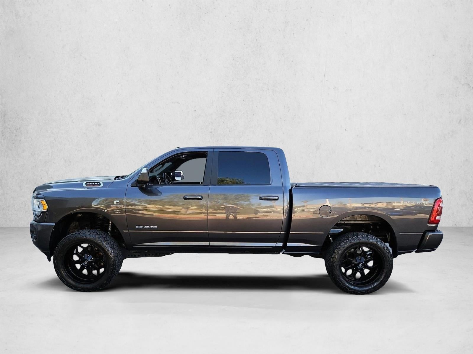 2020 RAM 2500 Big Horn 4x4 Crew Cab 6'4" Box