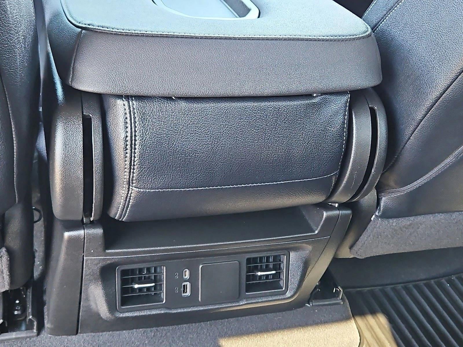 2024 Chevrolet Silverado 1500 Crew Cab Short Box 2-Wheel Drive Custom