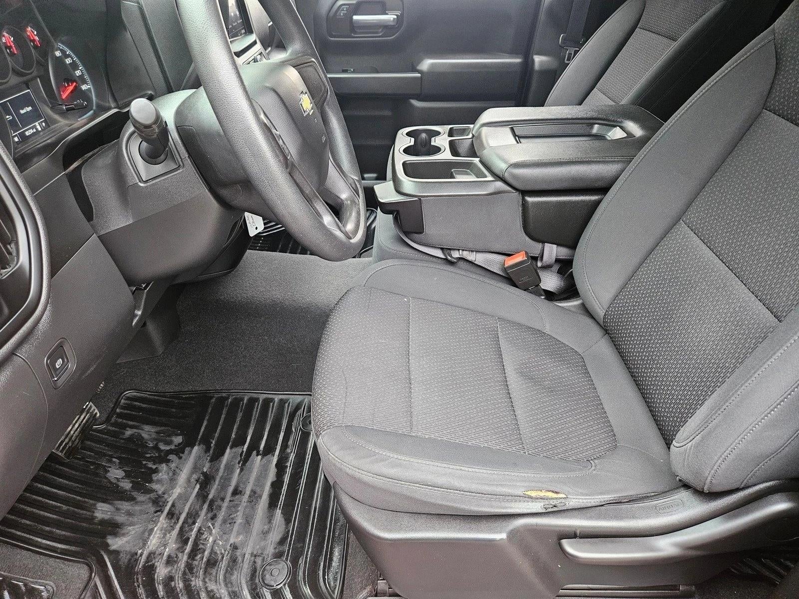 2021 Chevrolet Silverado 1500 Crew Cab Short Box 2-Wheel Drive Custom