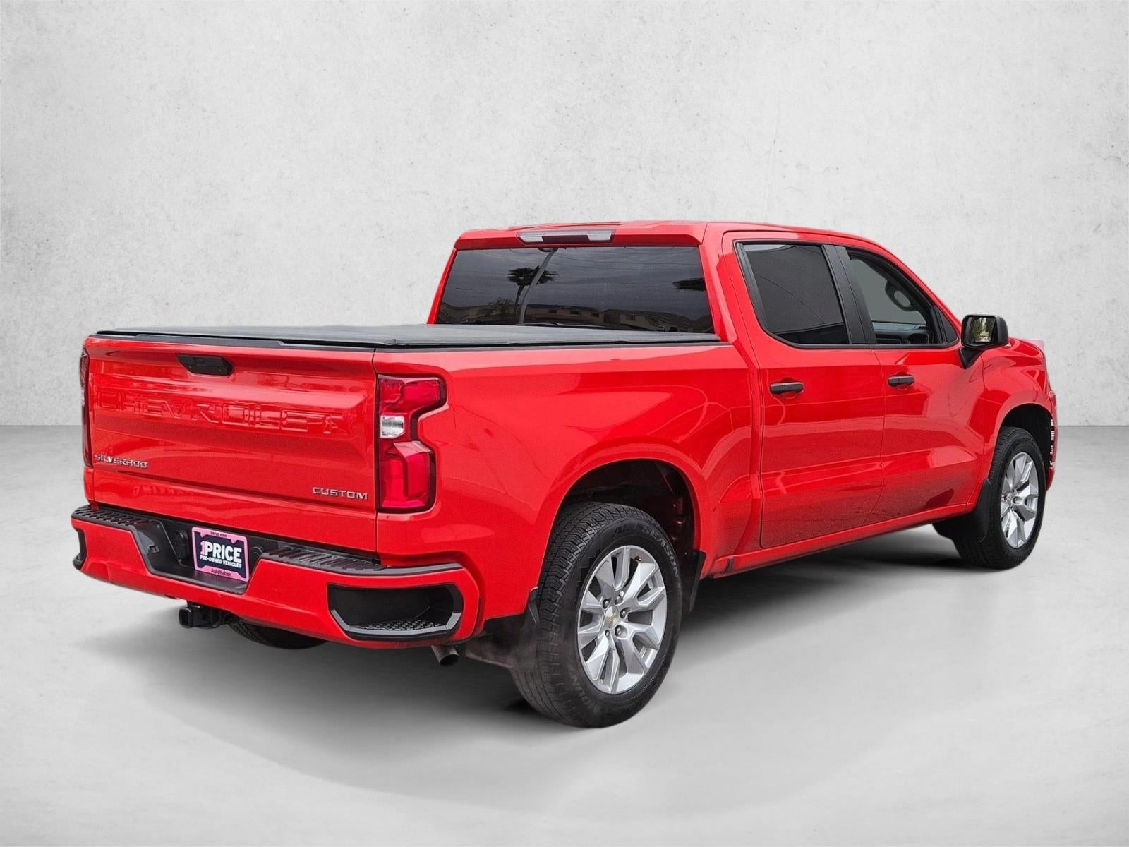 2021 Chevrolet Silverado 1500 Crew Cab Short Box 2-Wheel Drive Custom