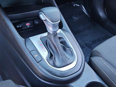 2024 Kia Forte LXS IVT