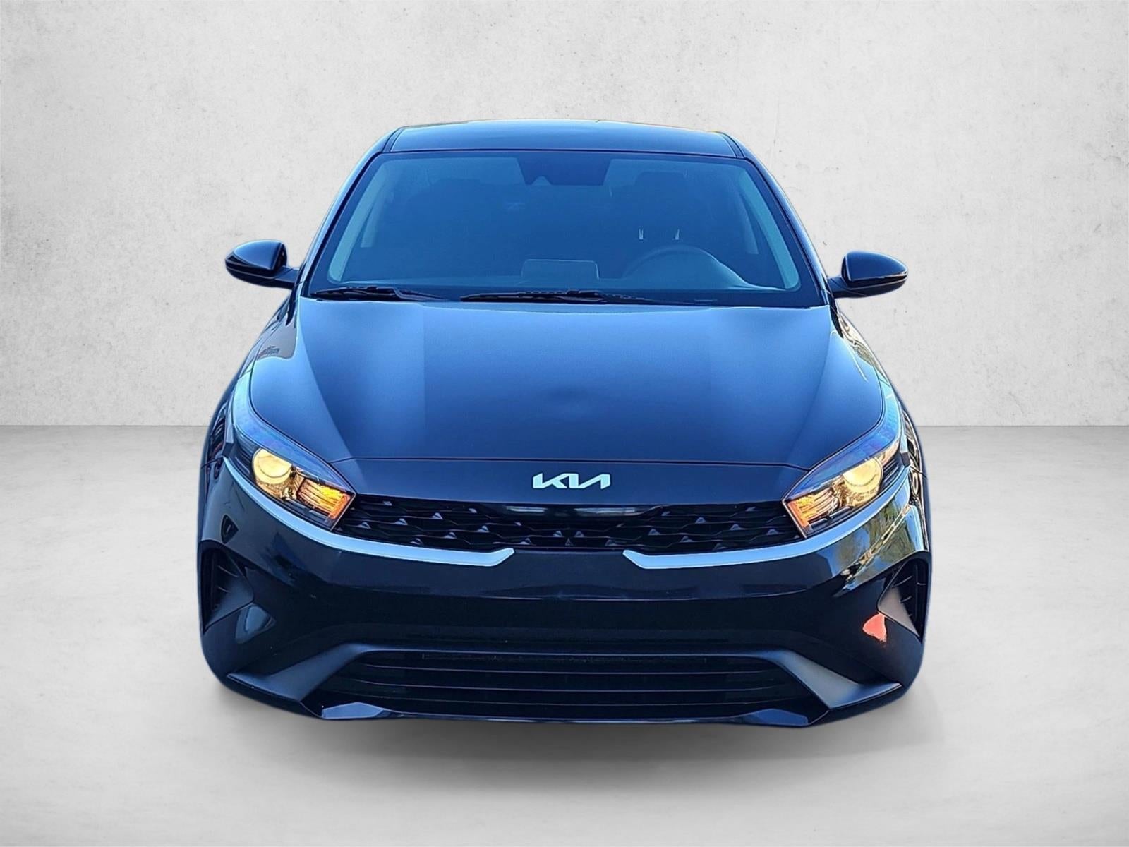 2024 Kia Forte LXS IVT