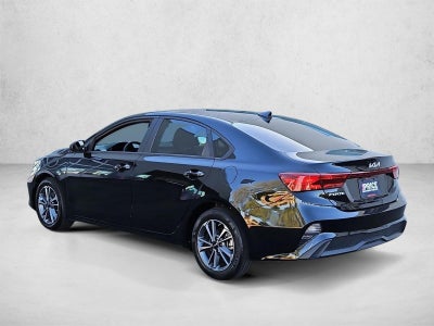 2024 Kia Forte LXS IVT