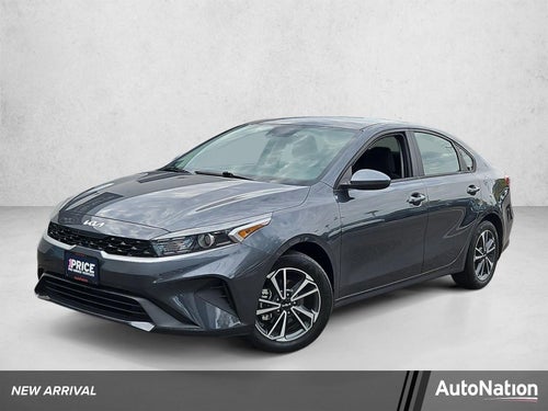 2023 Kia Forte LXS IVT
