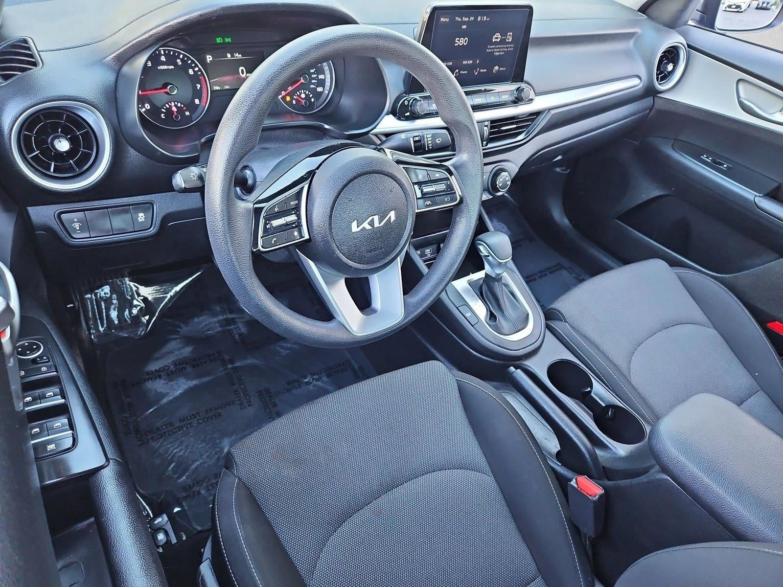 2022 Kia Forte LXS IVT
