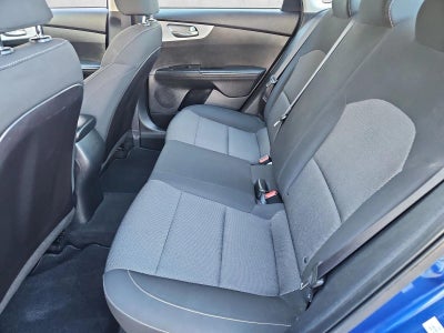 2022 Kia Forte LXS IVT