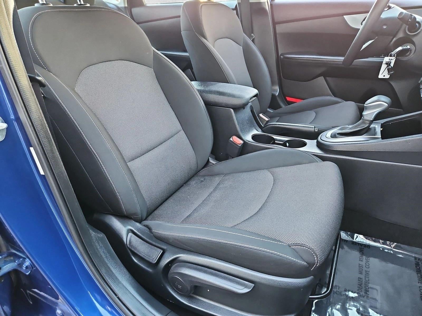 2022 Kia Forte LXS IVT