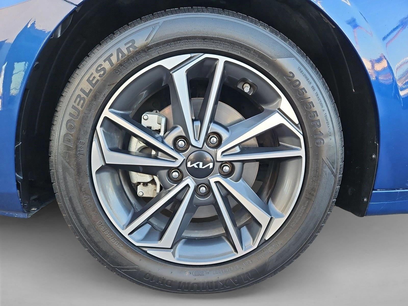 2022 Kia Forte LXS IVT