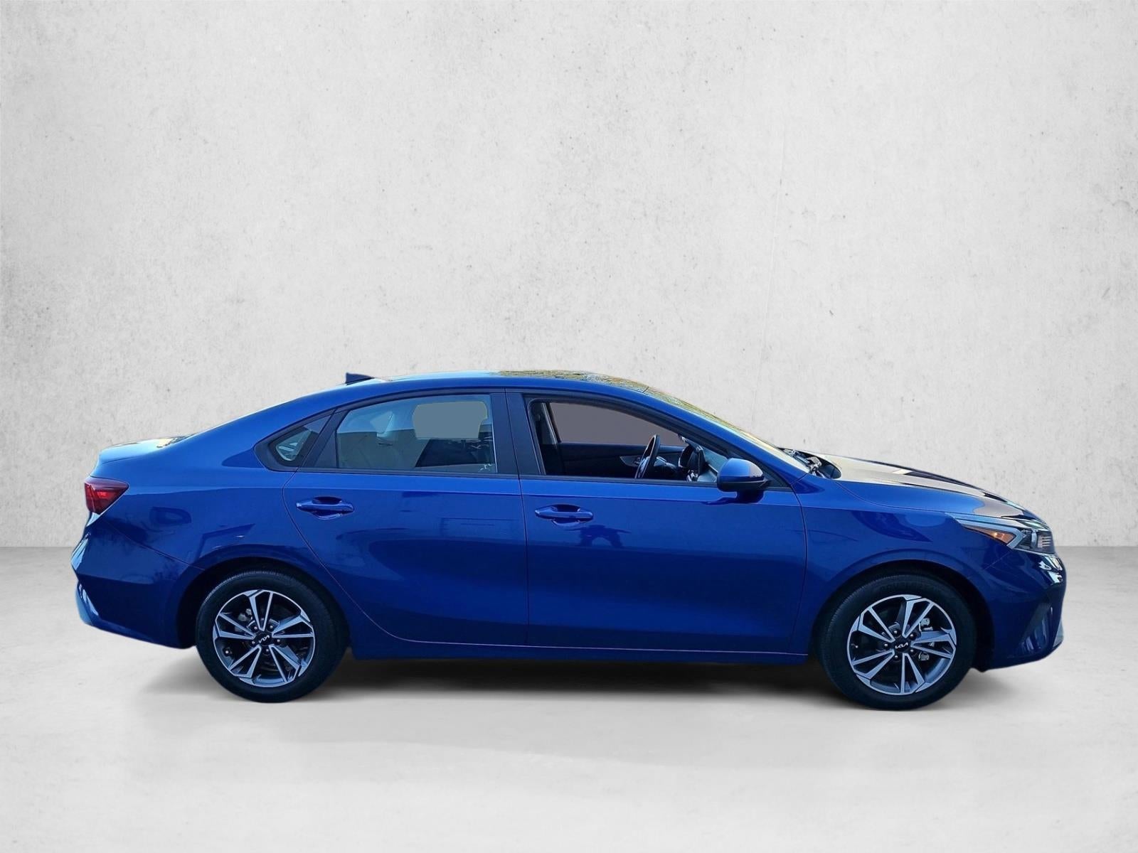 2022 Kia Forte LXS IVT