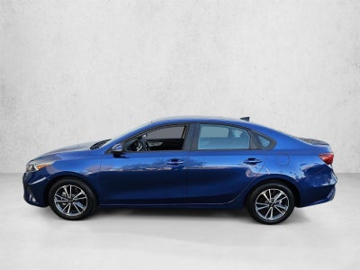 2022 Kia Forte LXS IVT