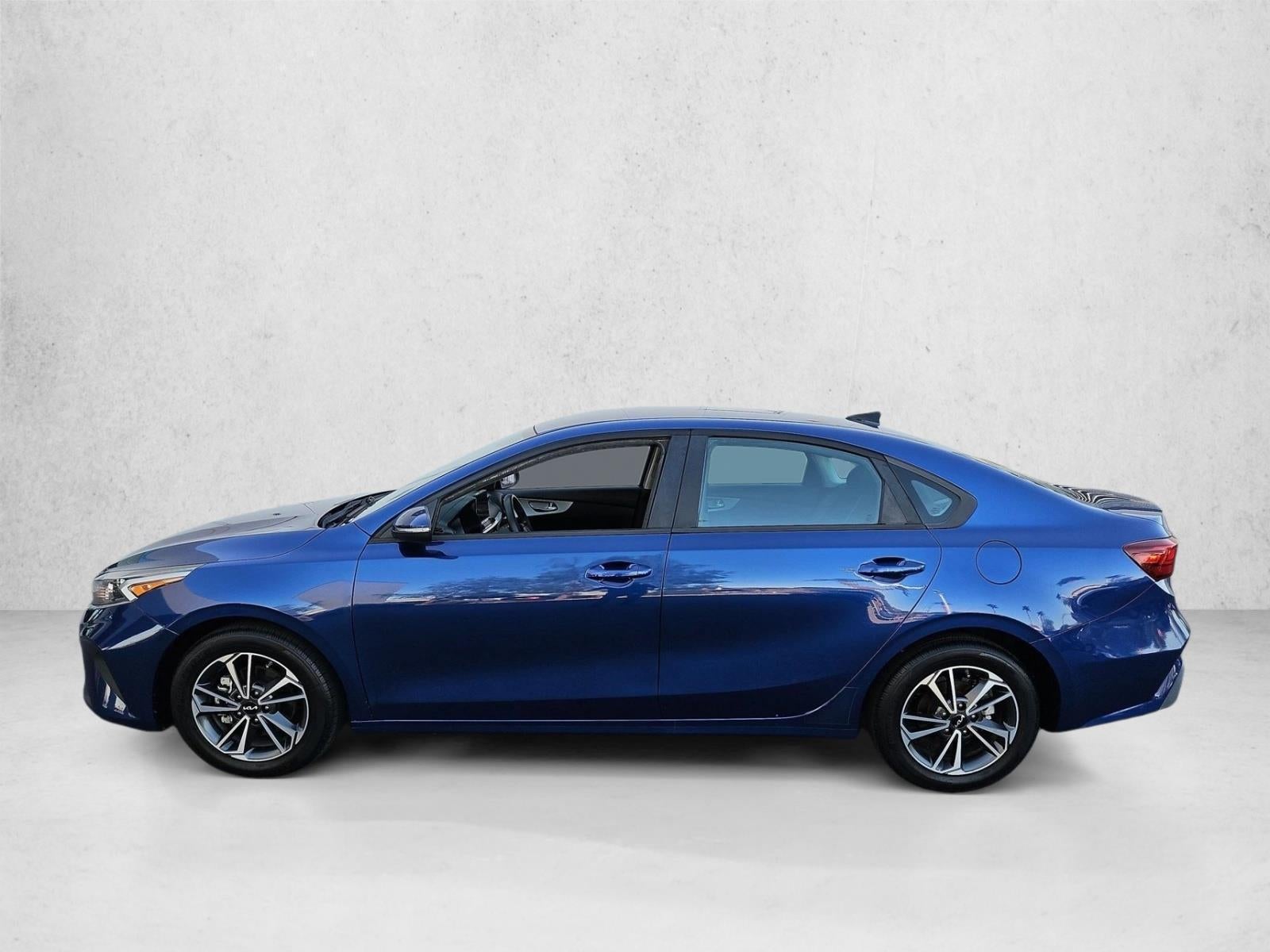 2022 Kia Forte LXS IVT