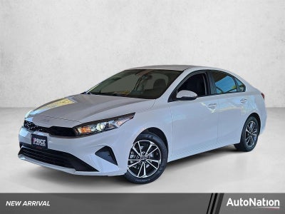 2022 Kia Forte LXS IVT