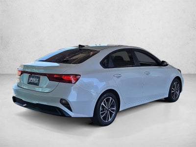 2022 Kia Forte LXS IVT