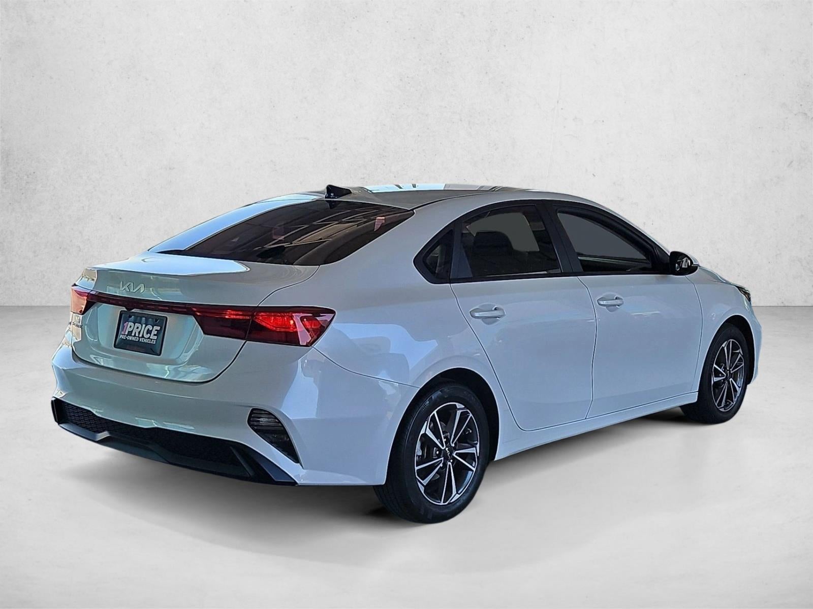 2022 Kia Forte LXS IVT