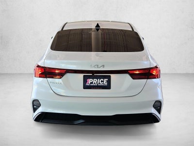 2022 Kia Forte LXS IVT