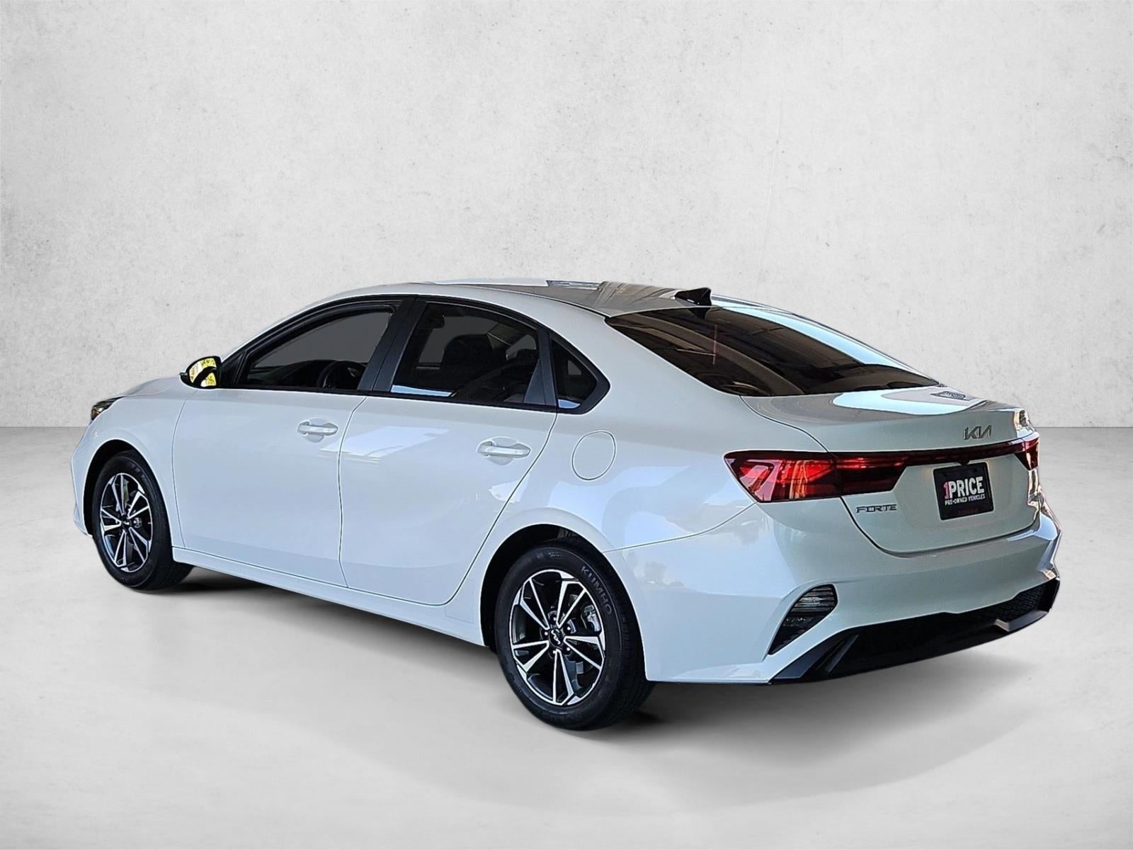 2022 Kia Forte LXS IVT