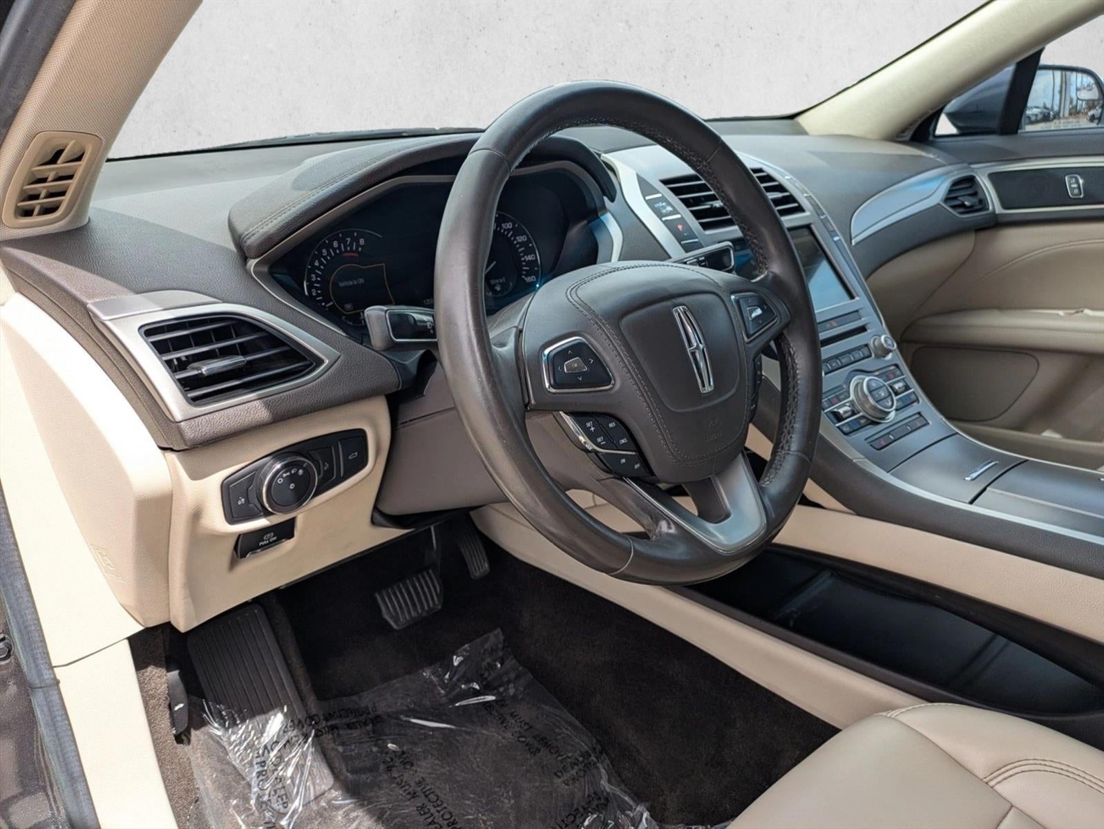 2017 Lincoln MKZ Premiere FWD