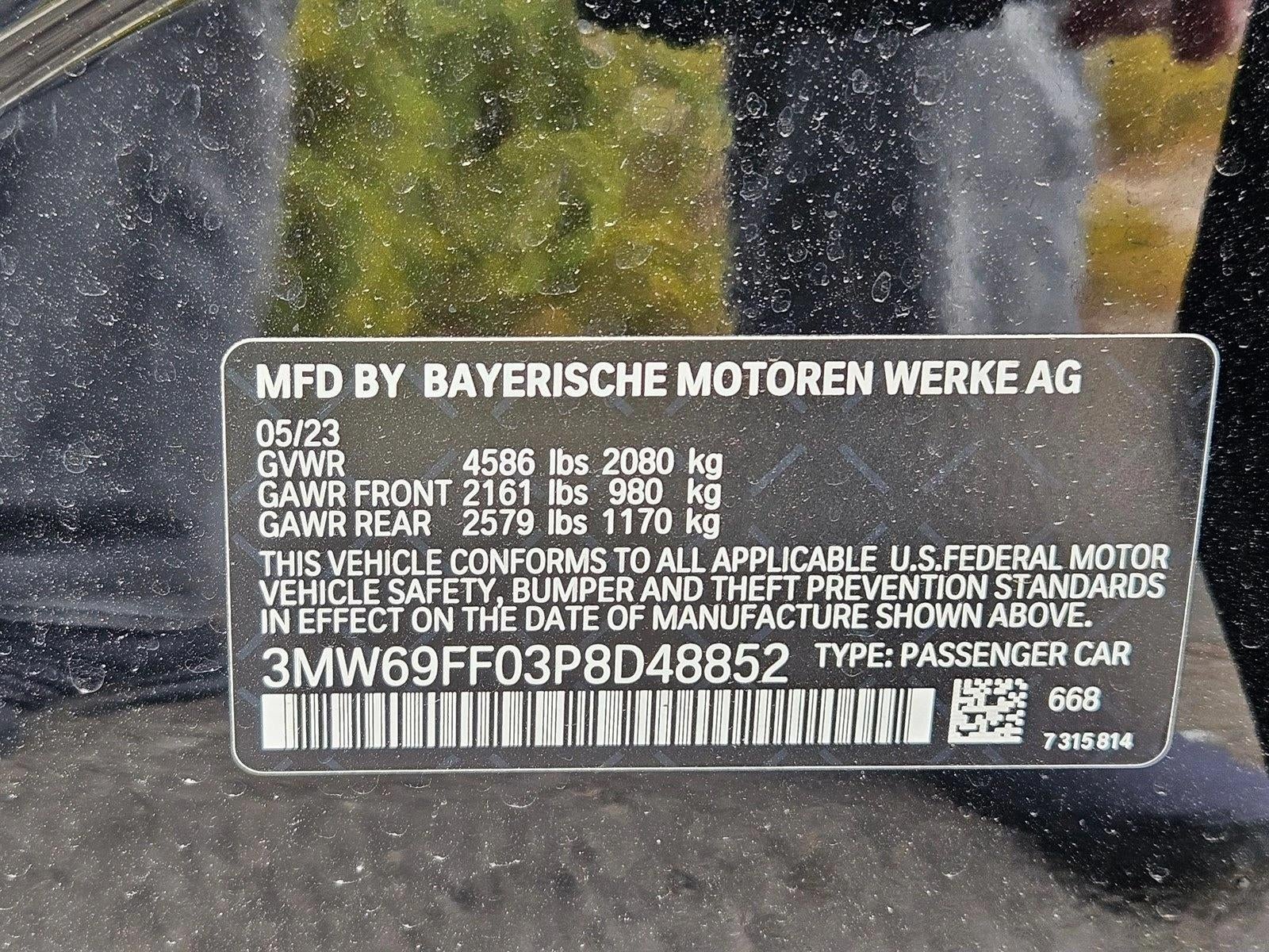 2023 BMW 330i Sedan