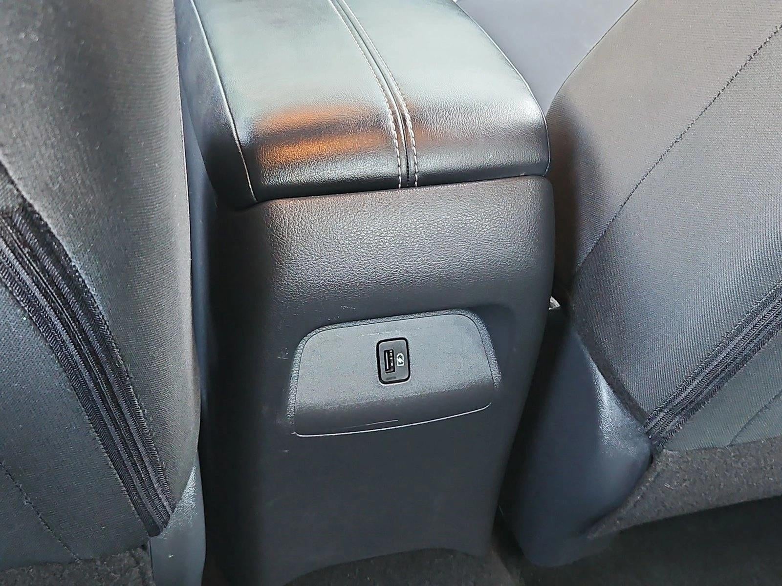 2025 Nissan Sentra SV CVT