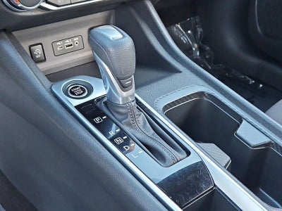 2025 Nissan Sentra SV CVT