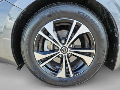 2023 Nissan Sentra SV CVT