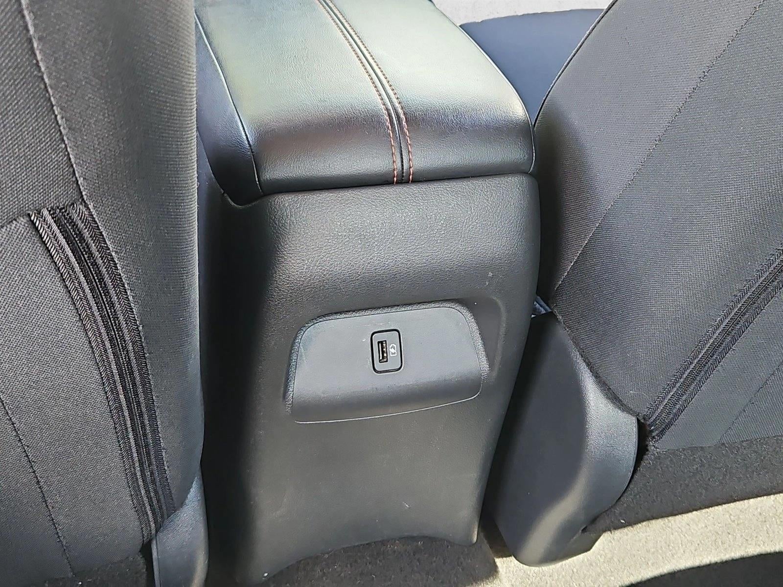 2025 Nissan Sentra SR CVT