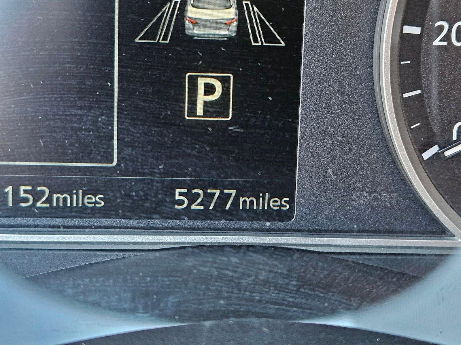 2025 Nissan Versa SV CVT