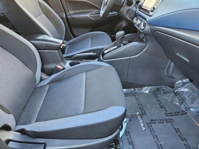2025 Nissan Versa SV CVT