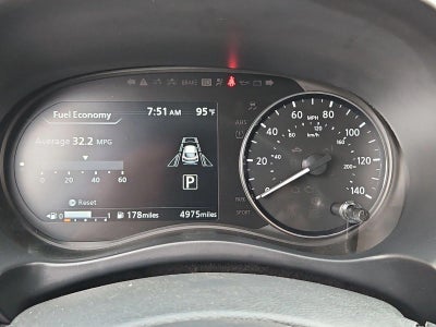 2024 Nissan Kicks SV FWD
