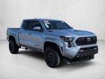 2025 Toyota Tacoma 4WD 4WD TRD Sport Hybrid Double Cab 5' Bed AT (Natl)