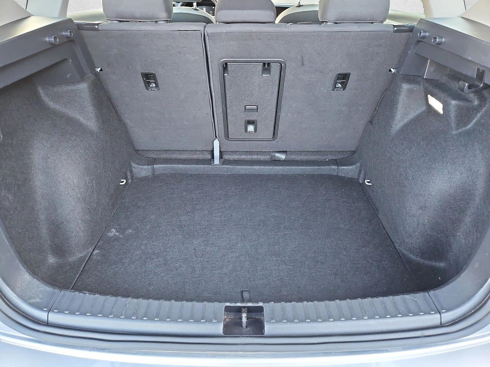 2024 Volkswagen Taos S FWD