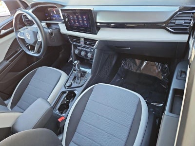 2025 Volkswagen Taos S 4MOTION