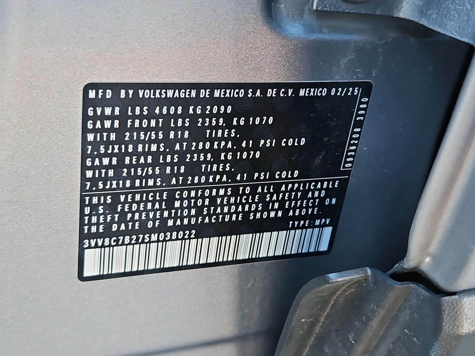 2025 Volkswagen Taos S 4MOTION