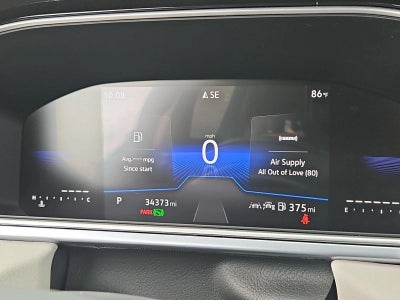 2025 Volkswagen Taos SE FWD