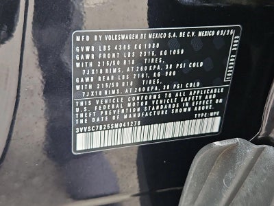 2025 Volkswagen Taos SE FWD